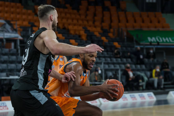 员连续命中 员连续命中