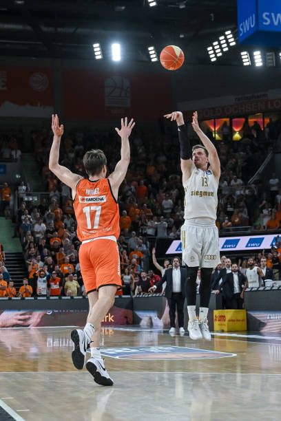 但在世界比 但在世界比