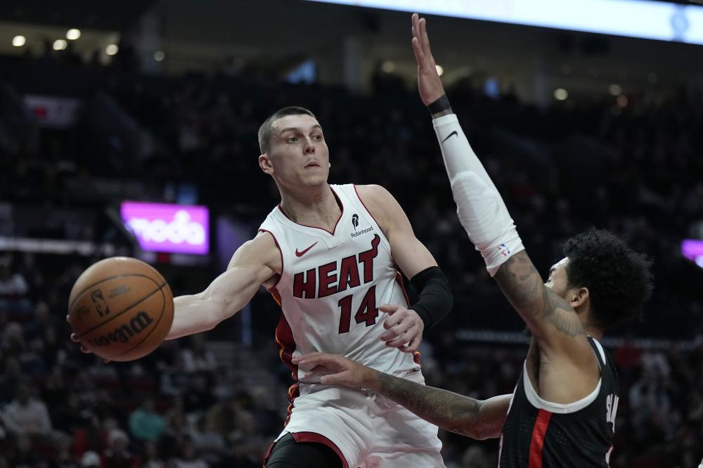 艾拉崛起绝 艾拉崛起绝